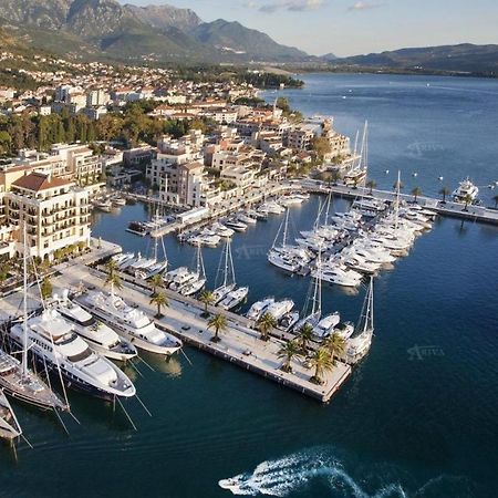 Boka Di Mare Lejlighed Tivat Eksteriør billede